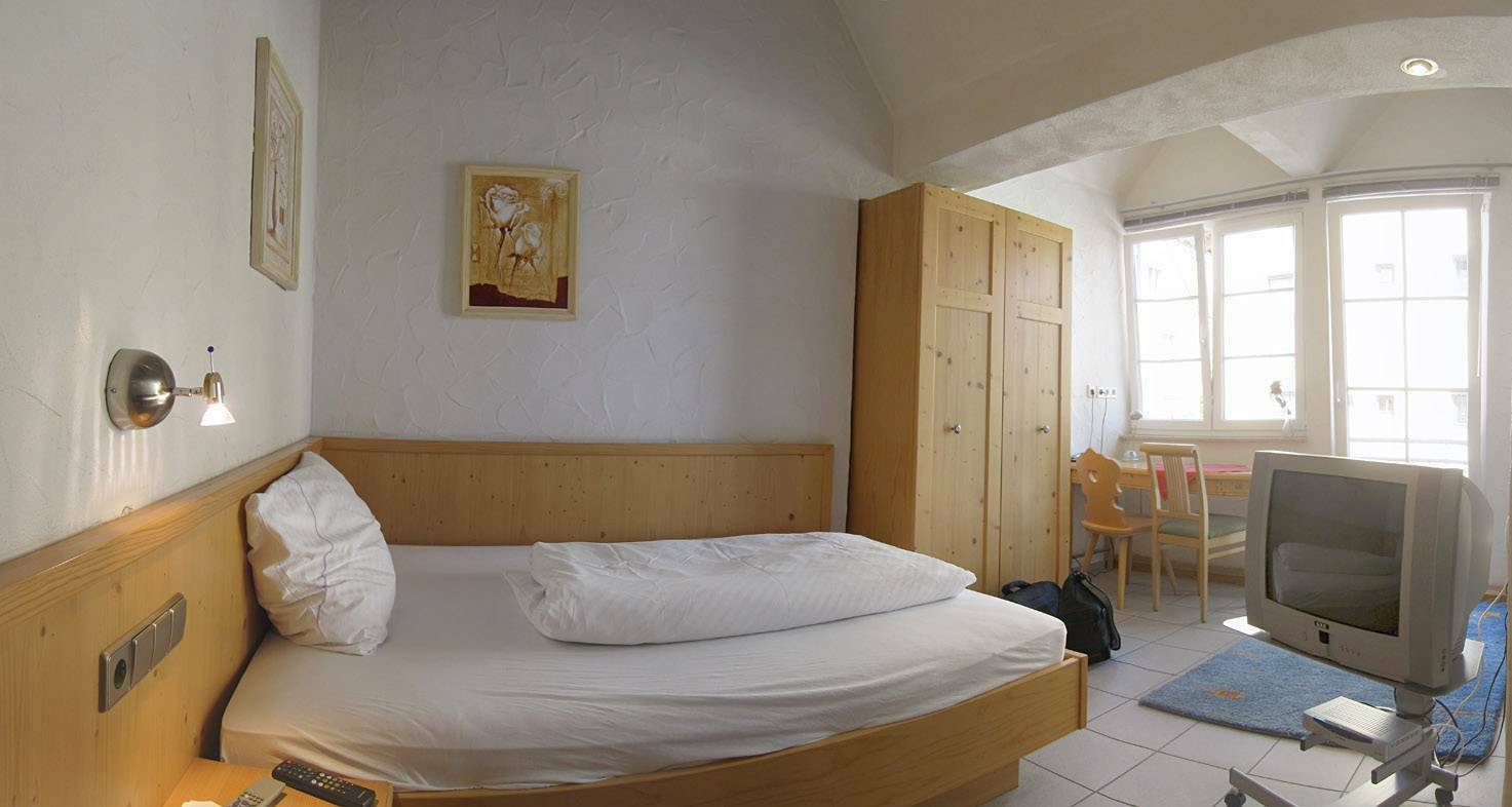 Dreikoenig Aparthotel Crailsheim Bilik gambar