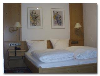 Dreikoenig Aparthotel Crailsheim Bilik gambar